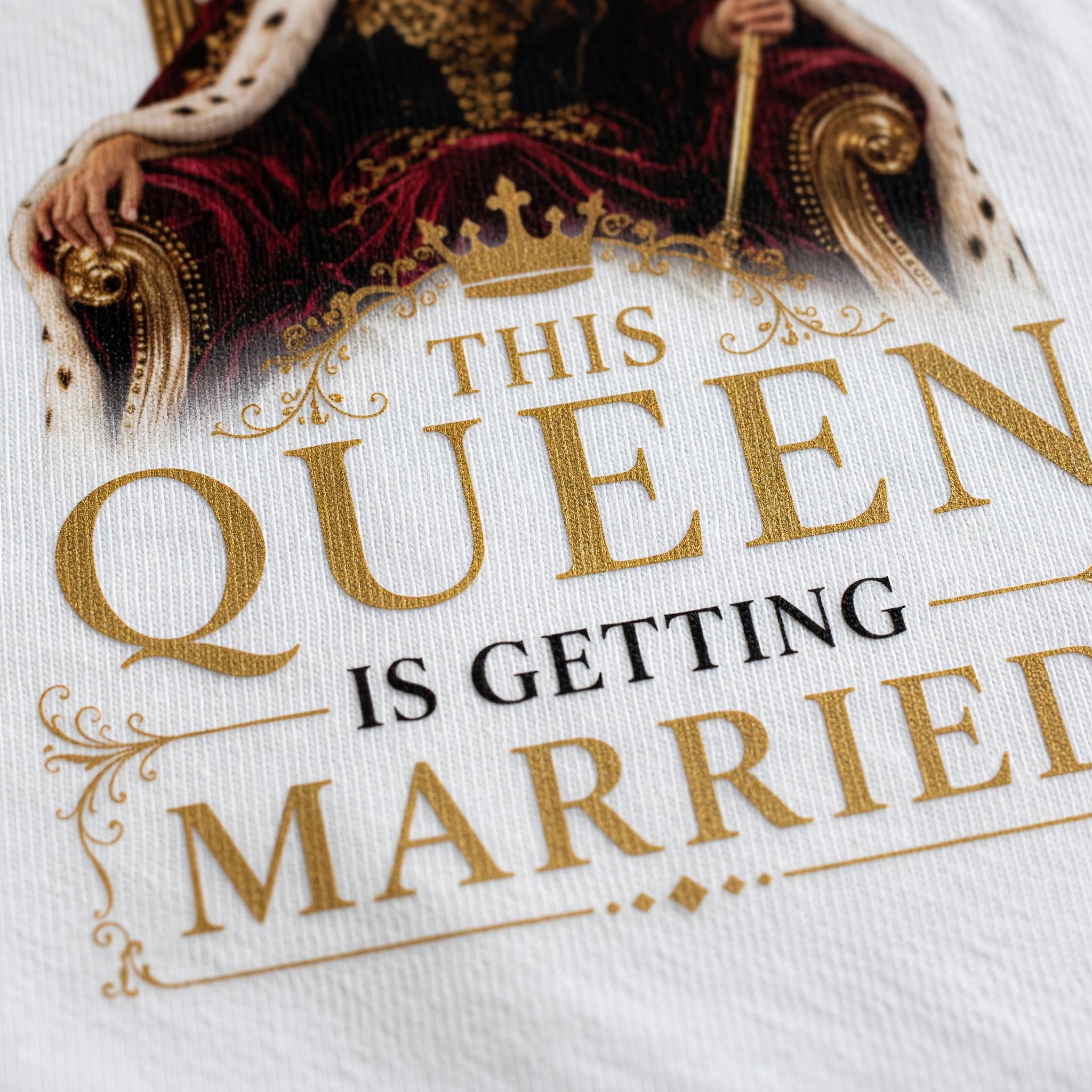 Queen Portrait Shirt - JGA Shop